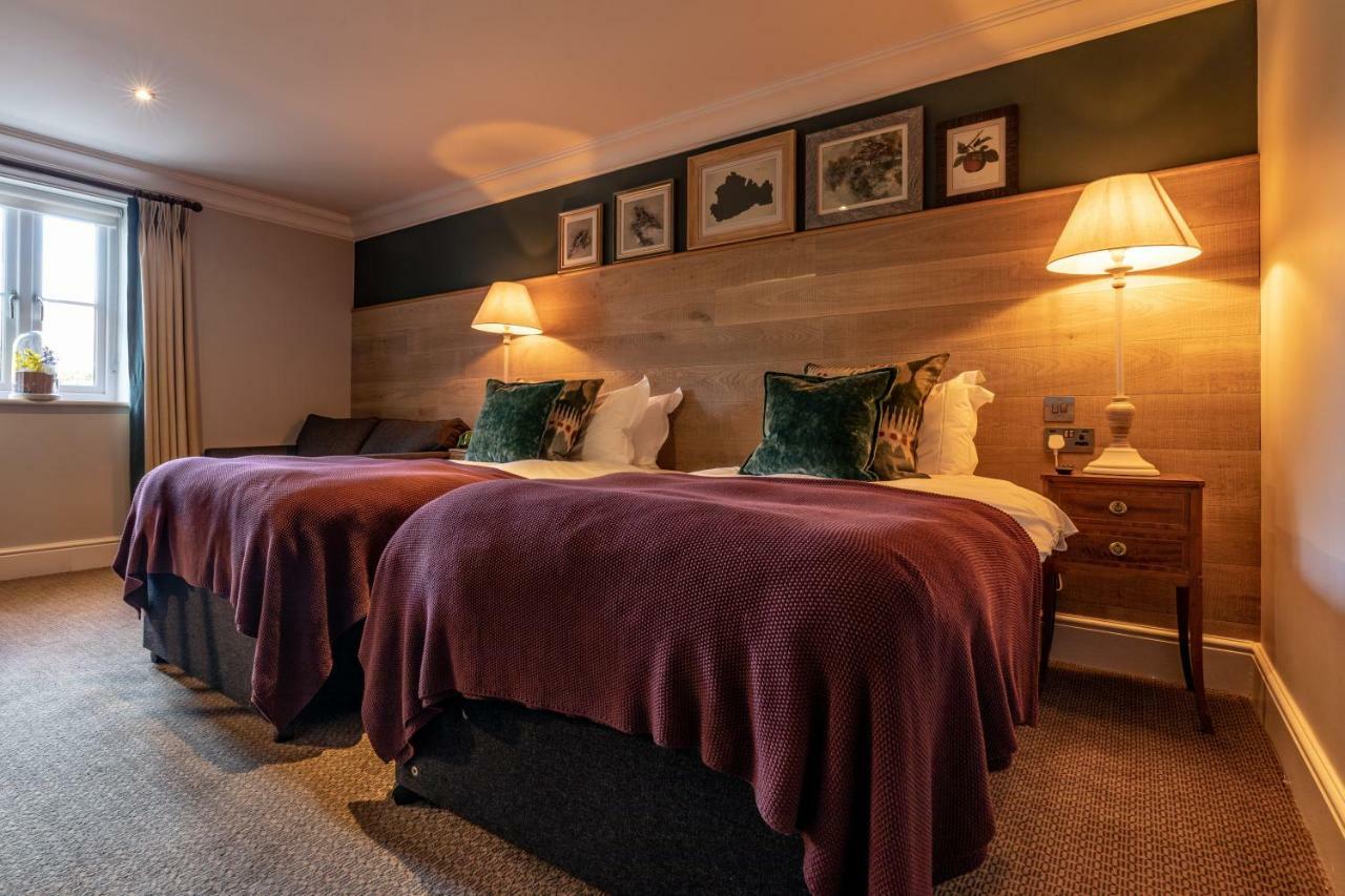 The Foley Hotel Claygate ภายนอก รูปภาพ