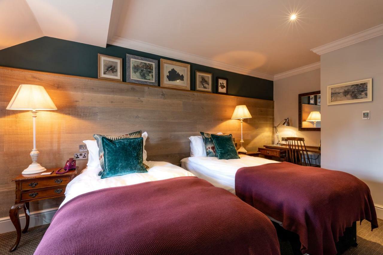 The Foley Hotel Claygate ภายนอก รูปภาพ